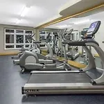 Canmore Inn & Suites 